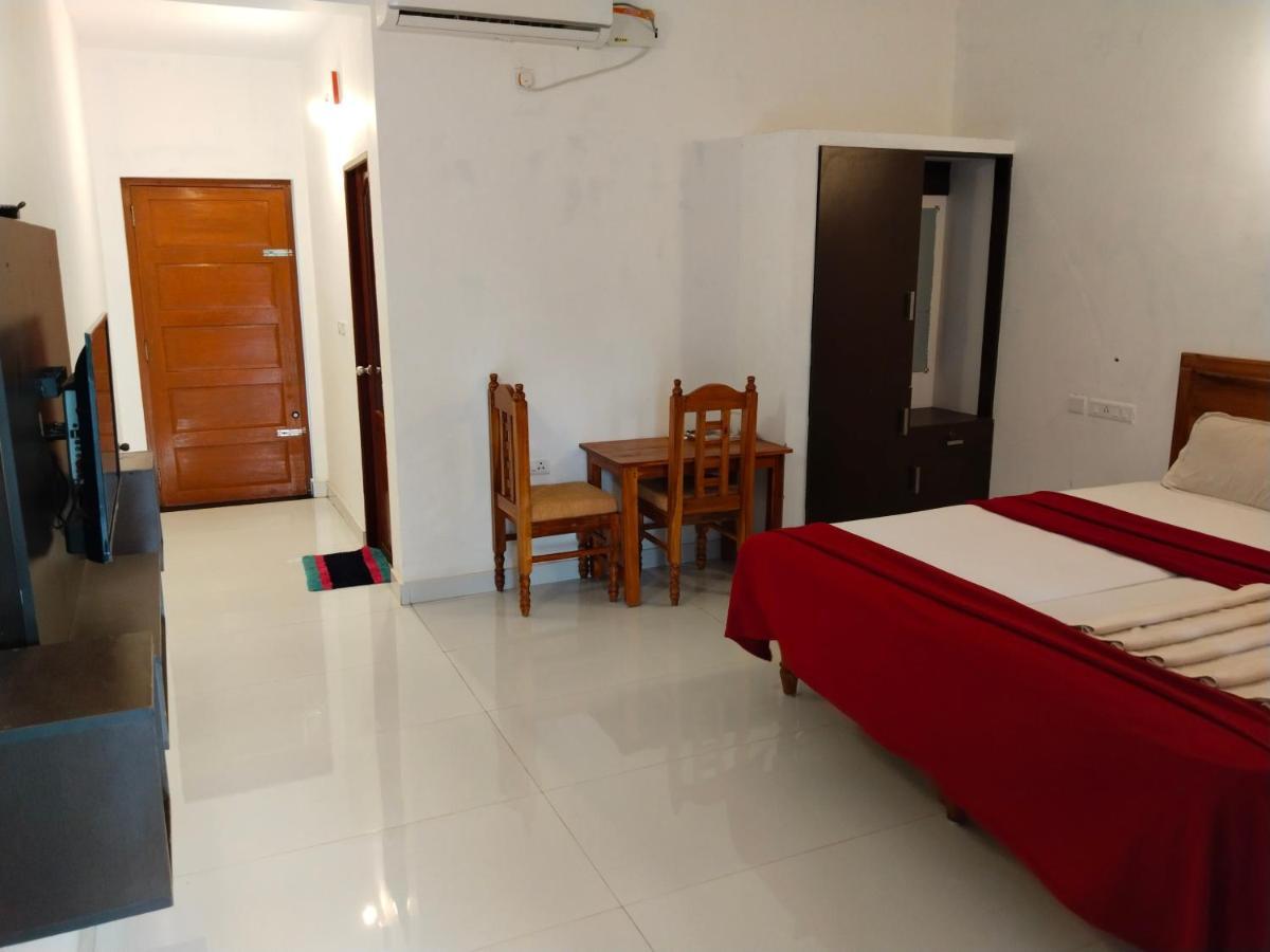 Hotel Neptune Kovalam Thiruvananthapuram Dış mekan fotoğraf